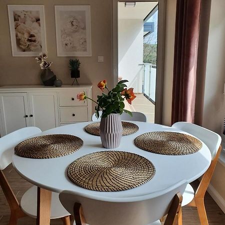 סלאופסק Zamiejska Modern Apartments Nowy Apartamentowiec Winda מראה חיצוני תמונה