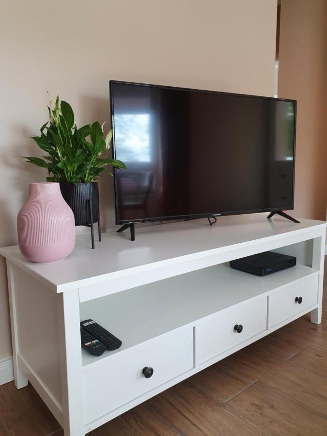 סלאופסק Zamiejska Modern Apartments Nowy Apartamentowiec Winda מראה חיצוני תמונה