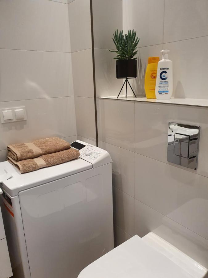 סלאופסק Zamiejska Modern Apartments Nowy Apartamentowiec Winda מראה חיצוני תמונה