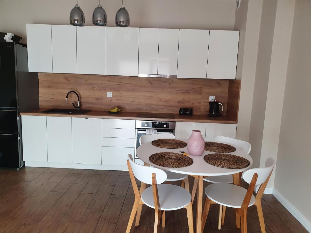 סלאופסק Zamiejska Modern Apartments Nowy Apartamentowiec Winda מראה חיצוני תמונה